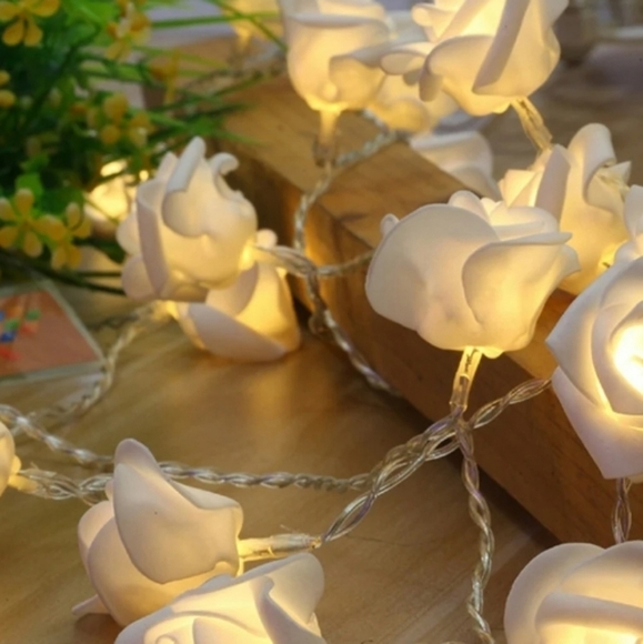 💙🏍LED Bettery Operated Yellow Rose Lights - Picture 8 of 8